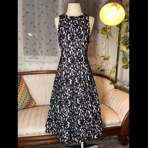 Black Lace White Dress